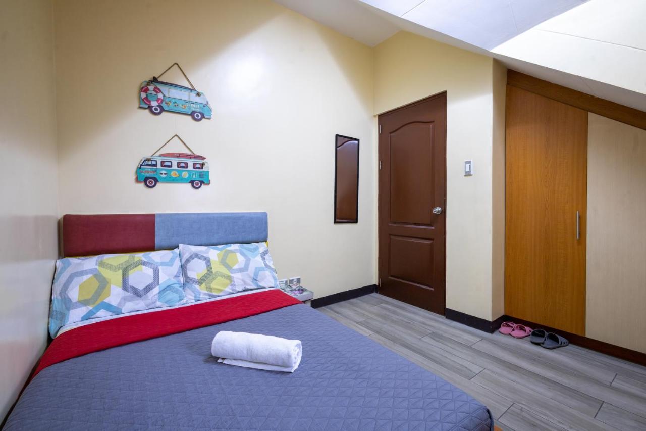 Casa Heradurra Uno/Dos Manila Bagian luar foto